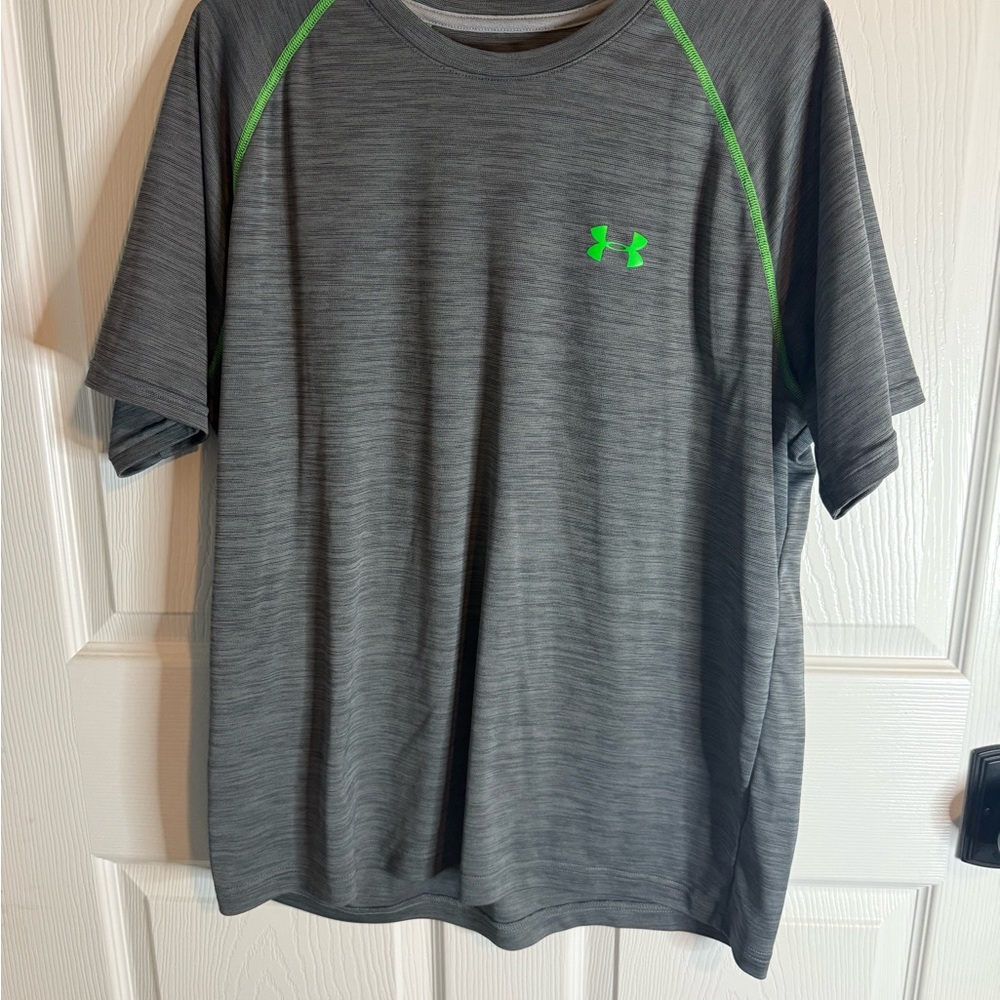Under Armour Gray and Green Short Sleeve Tee